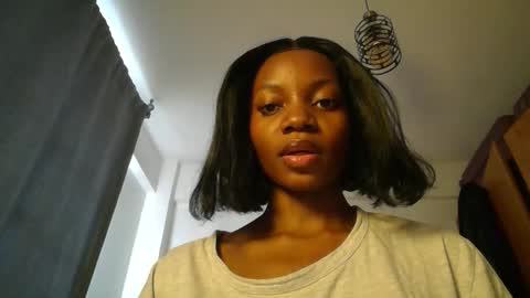 Snapshot of summerbuddy chatting on 3, 5, 2026 summerbuddy online show from 3, 5, 2026