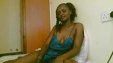 Snapshot of summerdew chatting on 25, 3, 2026 summerdew online show from 25, 3, 2026