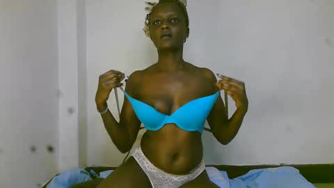 Snapshot of summerdew chatting on 19, 4, 2026 summerdew online show from 19, 4, 2026