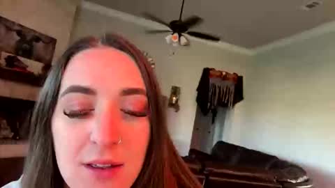 Snapshot of summerlee95 chatting on 26, 10, 2025 SummerLee online show from 26, 10, 2025