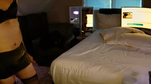 summerpantyfun1 online show from 28, 6, 2026