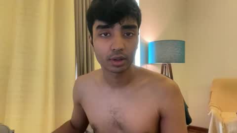 Snapshot of summiter chatting on 3, 10, 2025 summiter online show from 3, 10, 2025