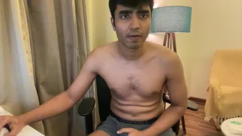 Snapshot of summiter chatting on 4, 10, 2025 summiter online show from 4, 10, 2025