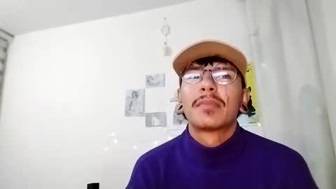 Snapshot of sun_apolo chatting on 25, 12, 2024 sun_apolo online show from 25, 12, 2024