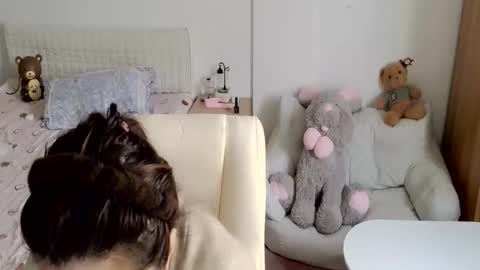 Snapshot of sun_yummy chatting on 2, 12, 2025 Lucis online show from 2, 12, 2025