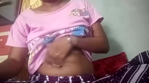 Snapshot of sunali_jain03 chatting on 8, 6, 2026 sunali_jain03 online show from 8, 6, 2026