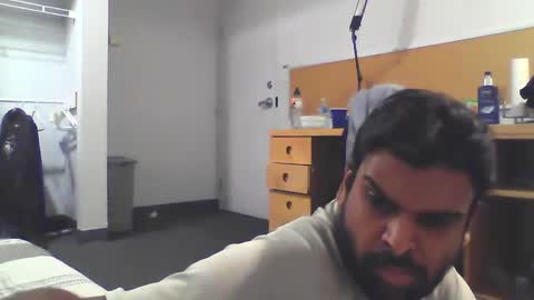 Snapshot of sundoog chatting on 6, 2, 2025 Sundoog online show from 6, 2, 2025