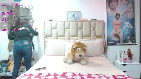 Snapshot of sunflower_dance chatting on 3, 12, 2025 Jeraldine online show from 3, 12, 2025