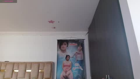 Snapshot of sunflower_dance chatting on 1, 4, 2026 Jeraldine online show from 1, 4, 2026