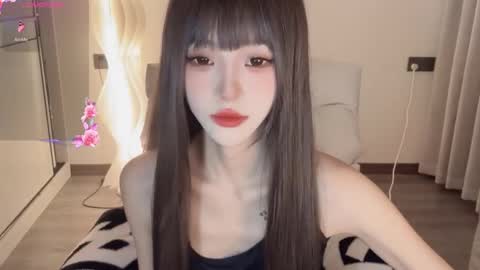 Snapshot of sunflowerbbb chatting on 19, 1, 2025  coco online show from 19, 1, 2025