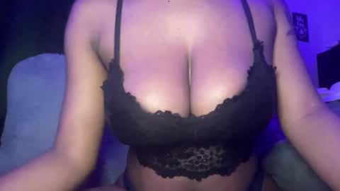 sunn3ie online show from 22, 11, 2025