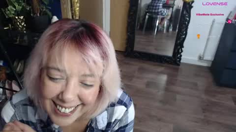 Snapshot of sunni_hottie chatting on 19, 2, 2025 Sunni Knight online show from 19, 2, 2025