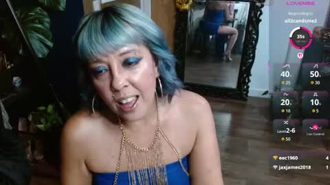 Snapshot of sunni_hottie chatting on 7, 6, 2026 Sunni Knight online show from 7, 6, 2026