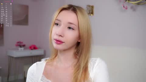 Lily online show from 5, 3, 2026