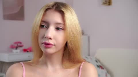 Lily online show from 29, 3, 2026