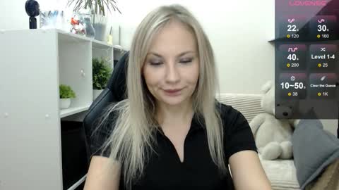 Naomi online show from 3, 11, 2025