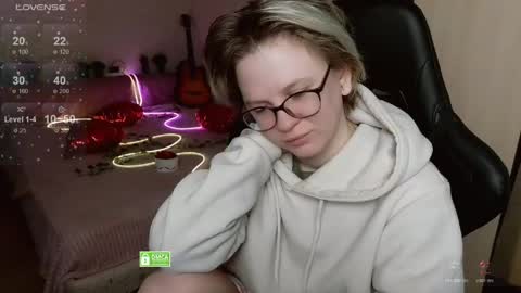 Snapshot of sunny_mood chatting on 15, 4, 2026 sunny mood online show from 15, 4, 2026