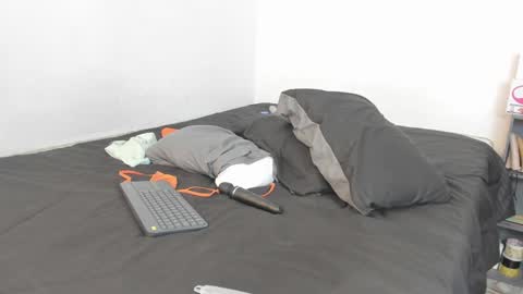 Snapshot of sunnyandevan chatting on 16, 12, 2024 Christian Vanessa online show from 16, 12, 2024