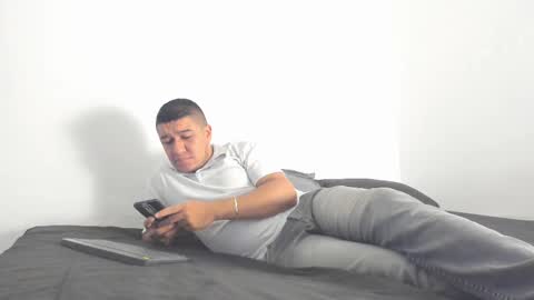 Snapshot of sunnyandevan chatting on 13, 9, 2025 Christian Vanessa online show from 13, 9, 2025