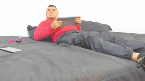 Snapshot of sunnyandevan chatting on 16, 9, 2025 Christian Vanessa online show from 16, 9, 2025