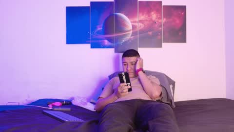 Snapshot of sunnyandevan chatting on 17, 12, 2025 Christian Vanessa online show from 17, 12, 2025