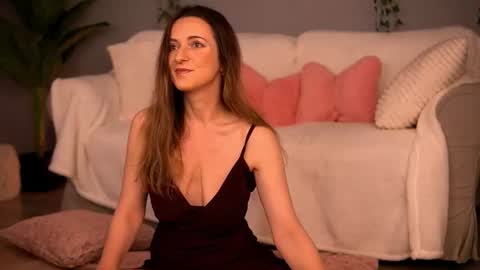 Sunny Faye online show from 29, 6, 2026
