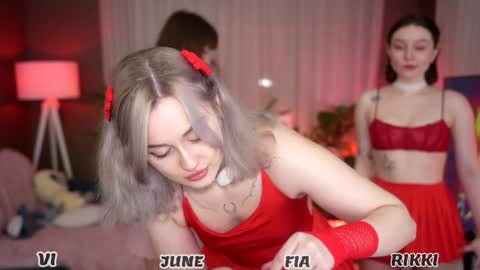 Snapshot of sunnyfia chatting on 6, 10, 2025 Fia  -  TG -  Mia -  Alice -  online show from 6, 10, 2025