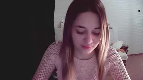 Snapshot of sunnygirlnicole chatting on 1, 3, 2025 SunnyGirlNicole online show from 1, 3, 2025