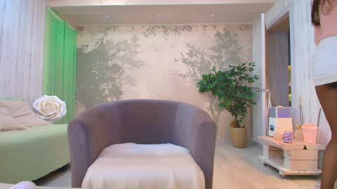 Eva  online show from 21, 12, 2025