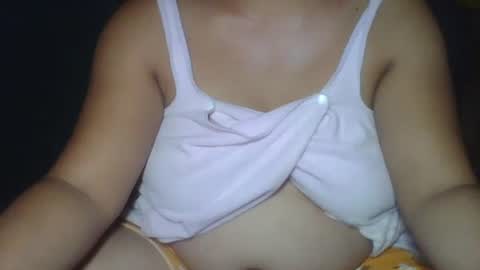 Snapshot of sunshine_789 chatting on 27, 3, 2026 sunshine_789 online show from 27, 3, 2026