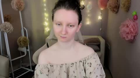 Snapshot of sunshine_blaze chatting on 29, 5, 2026 Alice online show from 29, 5, 2026