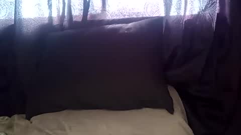 Snapshot of sunshine_days chatting on 13, 12, 2024 Annie online show from 13, 12, 2024