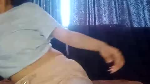 Snapshot of sunshine_days chatting on 7, 1, 2025 Annie online show from 7, 1, 2025