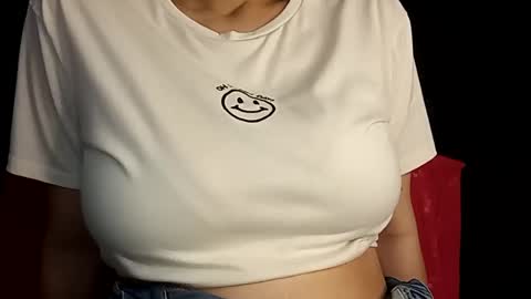 Snapshot of sunshine_days chatting on 15, 2, 2025 Annie online show from 15, 2, 2025