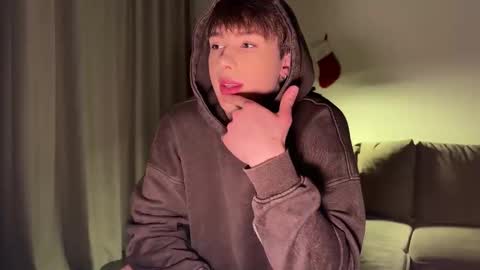 Snapshot of sunshinealex chatting on 9, 1, 2026 sunshinealex online show from 9, 1, 2026