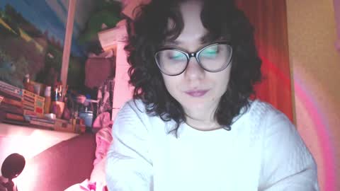 Hella online show from 27, 12, 2024