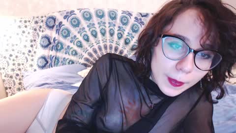 Hella online show from 10, 1, 2025