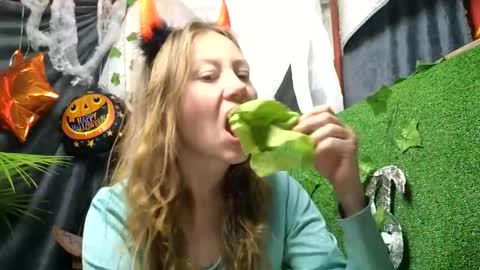 super jony and Marta GMT 1300-1800 every day online show from 31, 10, 2025