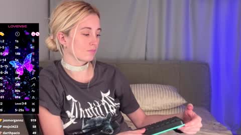 Snapshot of super_peach_stream chatting on 8, 12, 2024 ANNApvt open full info in bio online show from 8, 12, 2024