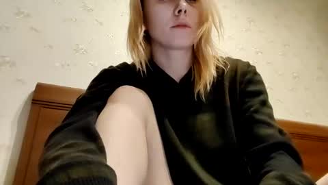 Annie online show from 27, 1, 2025