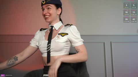 Snapshot of superhot2cb chatting on 7, 4, 2026 Anna online show from 7, 4, 2026