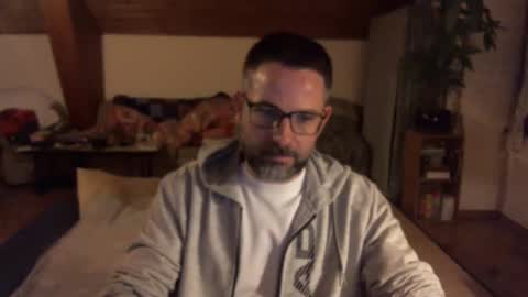 supersquirrel81 online show from 22, 12, 2025