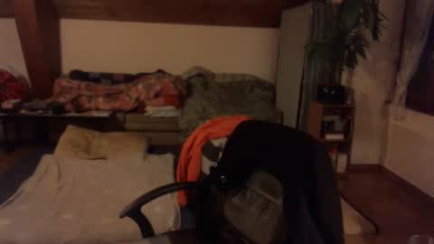 supersquirrel81 online show from 18, 1, 2026