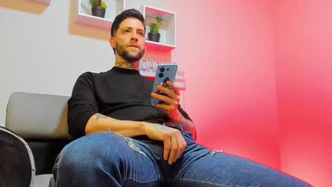 supreme_alpha_ online show from 11, 11, 2025