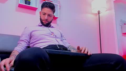 supreme_alpha_ online show from 27, 11, 2025