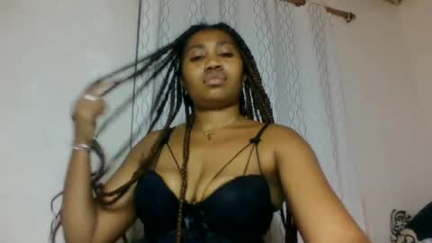 Snapshot of surbelle chatting on 11, 6, 2026 surbelle online show from 11, 6, 2026