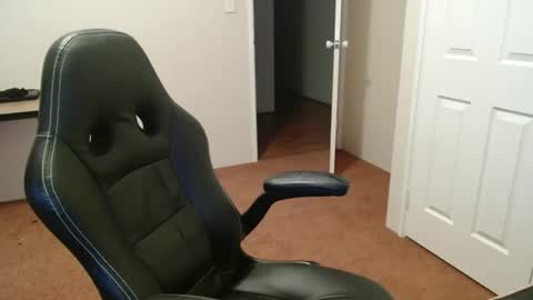 surge_0 online show from 10, 10, 2025