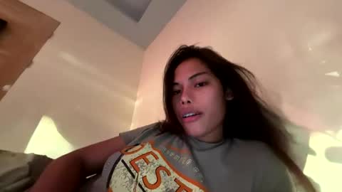 Snapshot of susaimi19 chatting on 16, 3, 2026 itsme Mathea69 online show from 16, 3, 2026