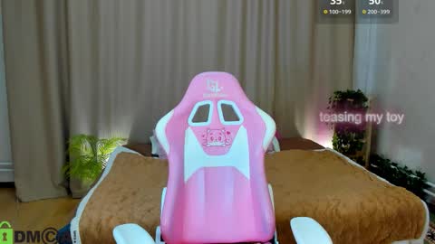 Snapshot of susan__clark chatting on 21, 9, 2025 Annie online show from 21, 9, 2025