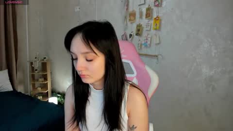 Annie online show from 10, 11, 2025